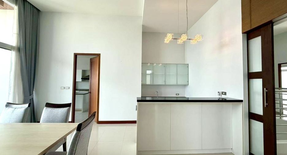Wohnung zur Miete mit 5 Zimmer in Khlong Toei, Bangkok