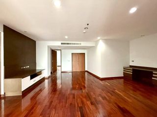 出租 5 卧室 公寓 在 Khlong Toei, 曼谷