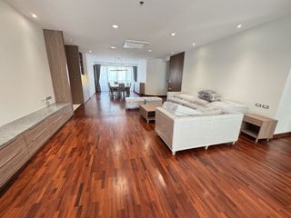 Apartment zur Miete mit 4 Zimmer in Khlong Toei, Bangkok