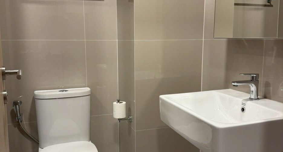 For rent 1 bed condo in Khlong San, Bangkok