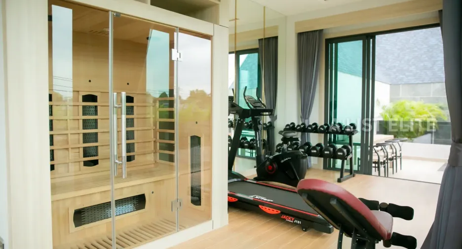 For sale 4 bedrooms house in Lan Krabue, Kamphaeng Phet