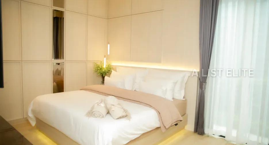 For sale 4 bedrooms house in Lan Krabue, Kamphaeng Phet