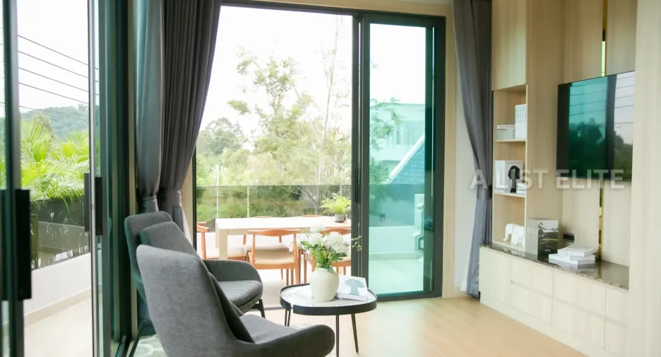 For sale 4 bedrooms house in Lan Krabue, Kamphaeng Phet