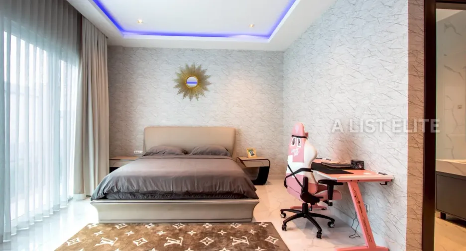For rent 10 bedrooms house in Bang Lamung, Chonburi