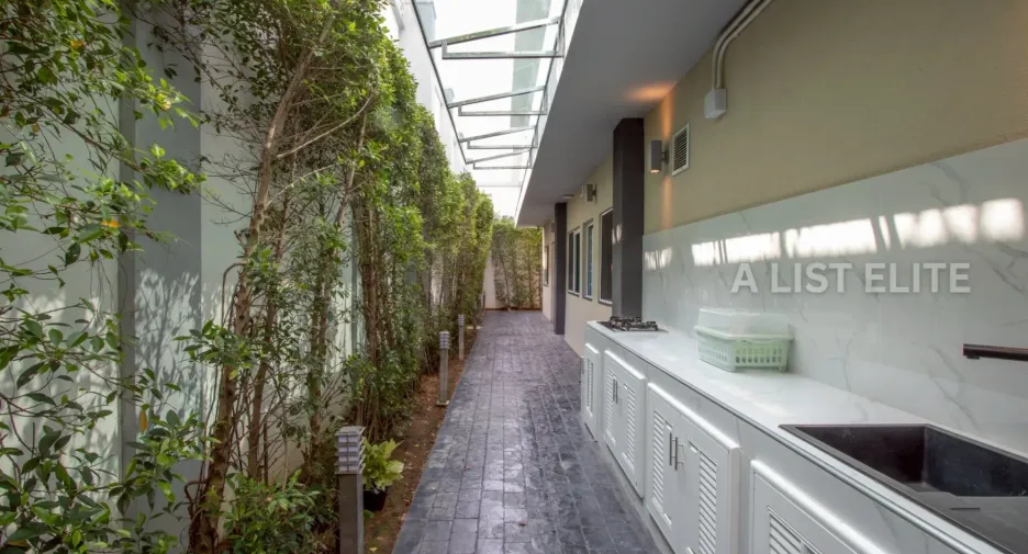 For rent 10 bedrooms house in Bang Lamung, Chonburi