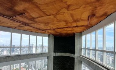 For sale 5 bedrooms condo in Khlong Toei, Bangkok