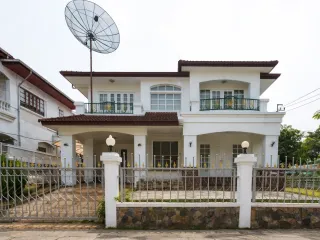 ขาย 5 ห้องนอน บ้านเดี่ยว ใน บางขุนเทียน, กรุงเทพฯ