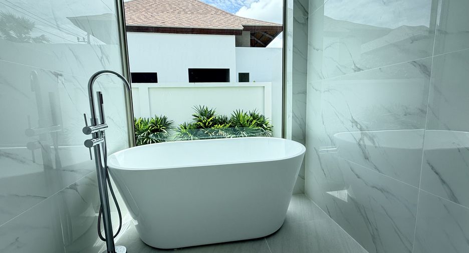 For sale 3 bedrooms villa in Thalang, Phuket