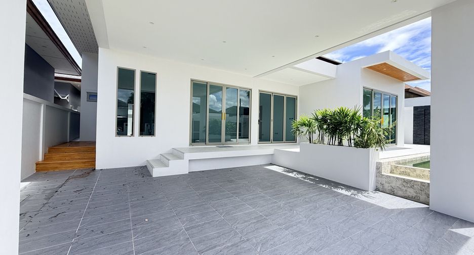 For sale 3 bedrooms villa in Thalang, Phuket