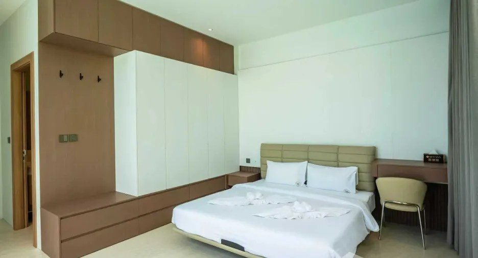 For rent 4 bedrooms villa in Mueang Phuket, Phuket