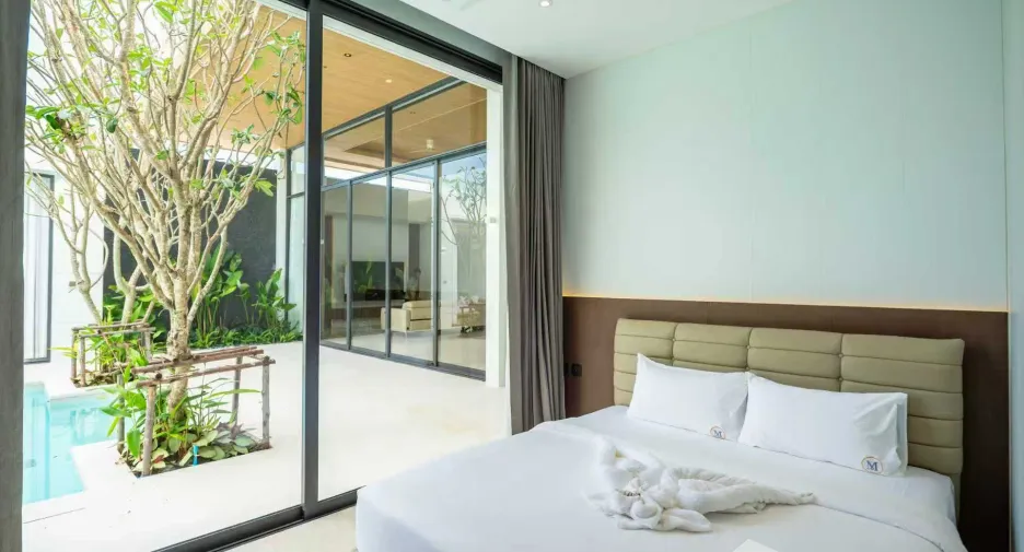 For rent 4 bedrooms villa in Mueang Phuket, Phuket