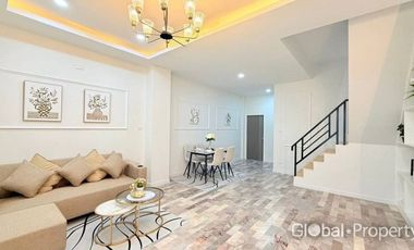 Haus zum Kauf mit 3 Zimmer in Bang Lamung, Chonburi