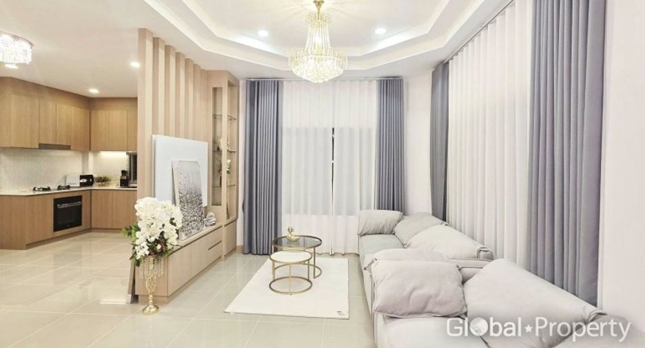 For sale 3 bedrooms house in Bang Lamung, Chonburi