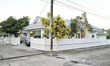 À vendre 3 chambres maison à Bang Lamung, Chonburi