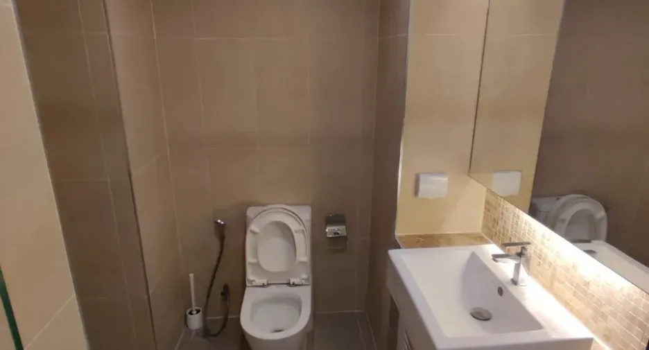 For sale 1 bed condo in Si Racha, Chonburi
