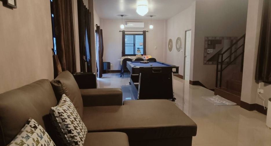 For rent 4 ベッドルーム villa in Hang Dong, Chiang Mai