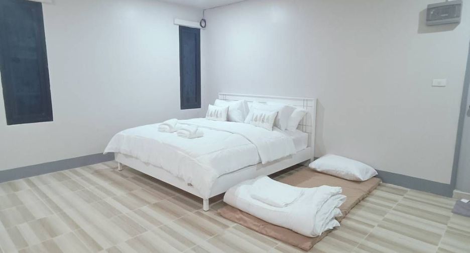 For rent 4 ベッドルーム villa in Hang Dong, Chiang Mai