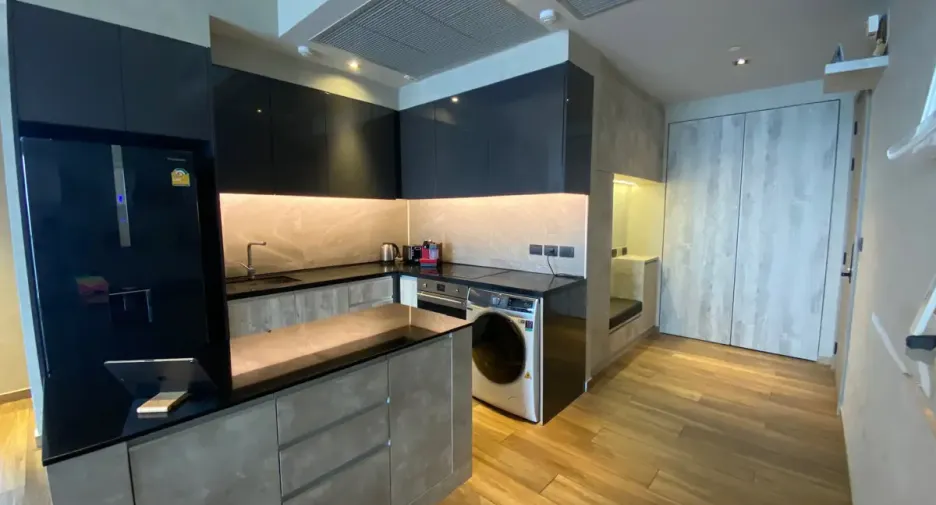 Condo en alquiler de 2 habitaciones en Watthana, Bangkok
