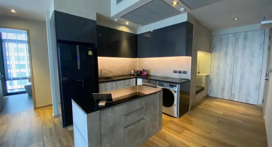 Condo en alquiler de 2 habitaciones en Watthana, Bangkok