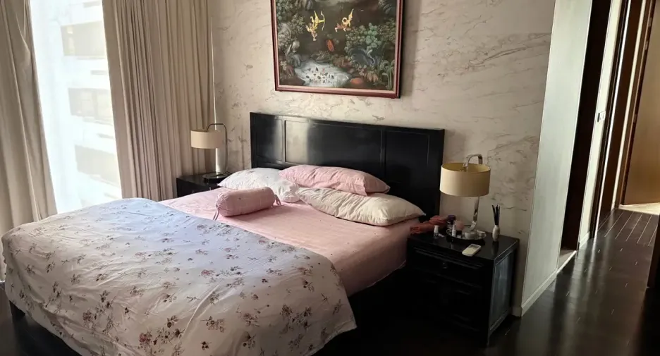 For sale 2 bedrooms condo in Pathum Wan, Bangkok