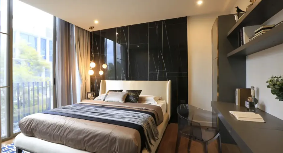 For rent 4 bedrooms house in Watthana, Bangkok
