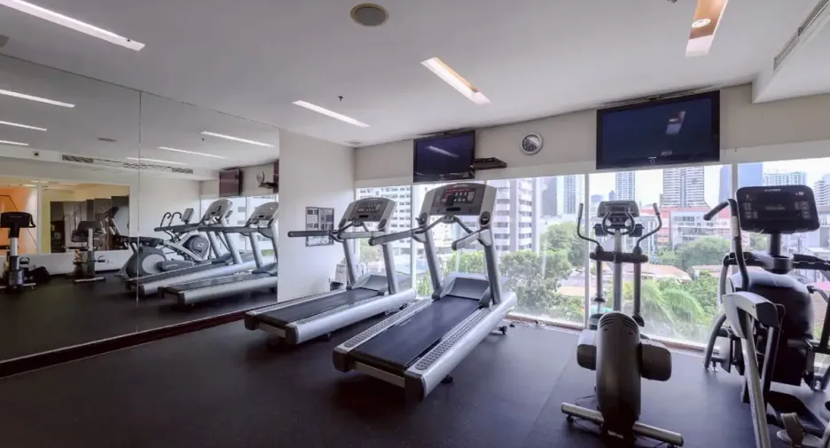 For rent 2 bedrooms condo in Watthana, Bangkok