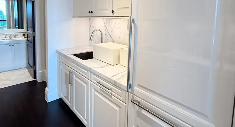 For rent そして for sale 2 ベッドルーム condo in Pathum Wan, Bangkok