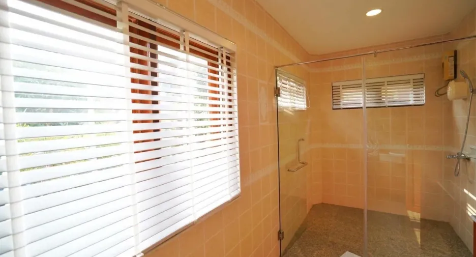 Villa zur Miete mit 3 Zimmer in Bang Lamung, Chonburi