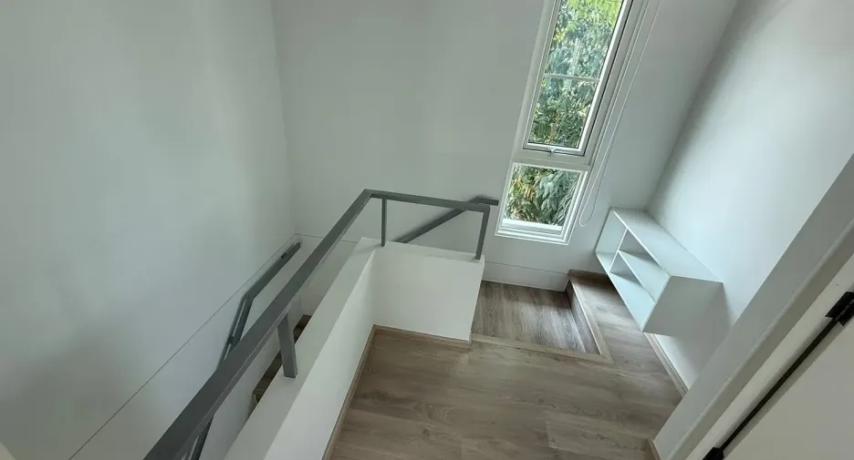 Casa en alquiler de 3 habitaciones en Bang Phli, Samut Prakan