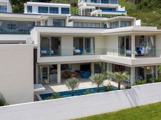Продажа 3 спальни вилла в Самуи, Сураттани