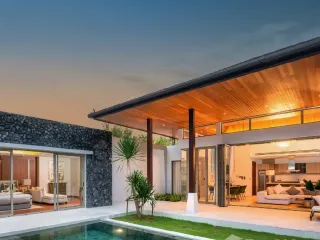 For sale 4 bedrooms villa in Thalang, Phuket