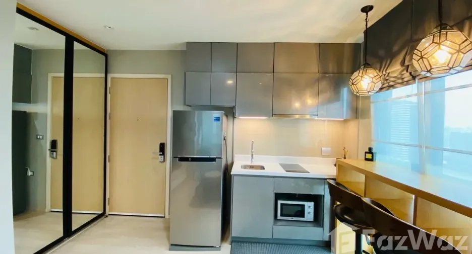 Wohnung zur Miete mit 1 Zimmer in Huai Khwang, Bangkok