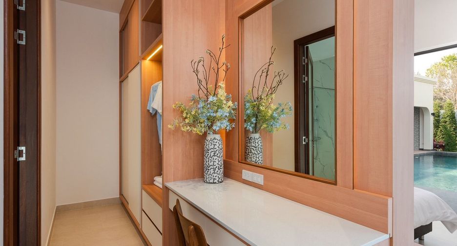 For sale 4 ベッドルーム villa in Hua Hin, Prachuap Khiri Khan