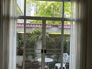 Haus zur Miete mit 3 Zimmer in Khlong Toei, Bangkok