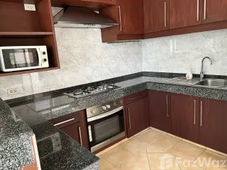 Haus zur Miete mit 3 Zimmer in Khlong Toei, Bangkok