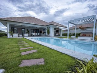 À vendre 3 chambres villa à Hua Hin, Prachuap Khiri Khan