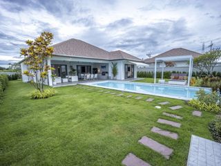 À vendre 3 chambres villa à Hua Hin, Prachuap Khiri Khan