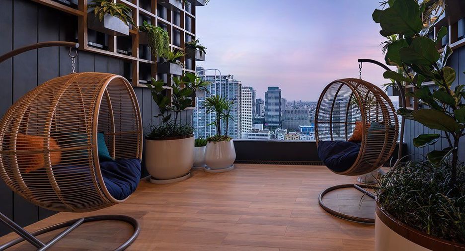 À vendre et à louer 2 chambres condo à Huai Khwang, Bangkok