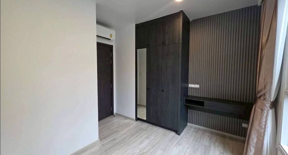 À vendre et à louer 2 chambres condo à Huai Khwang, Bangkok