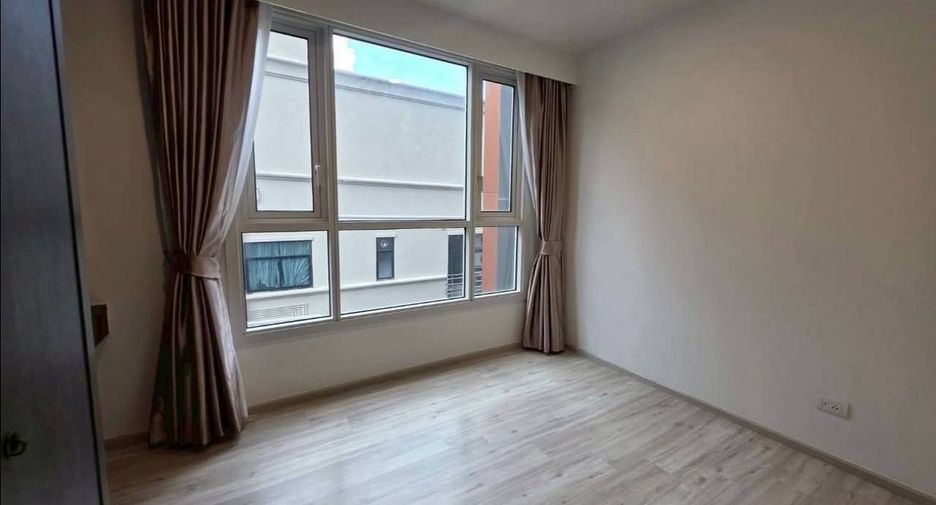 À vendre et à louer 2 chambres condo à Huai Khwang, Bangkok