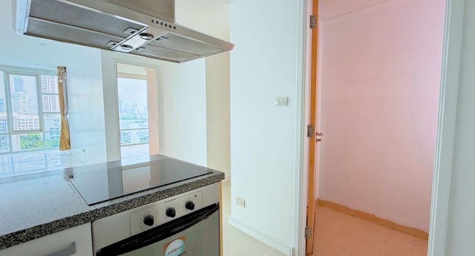 For sale 2 bedrooms condo in Khlong Toei, Bangkok