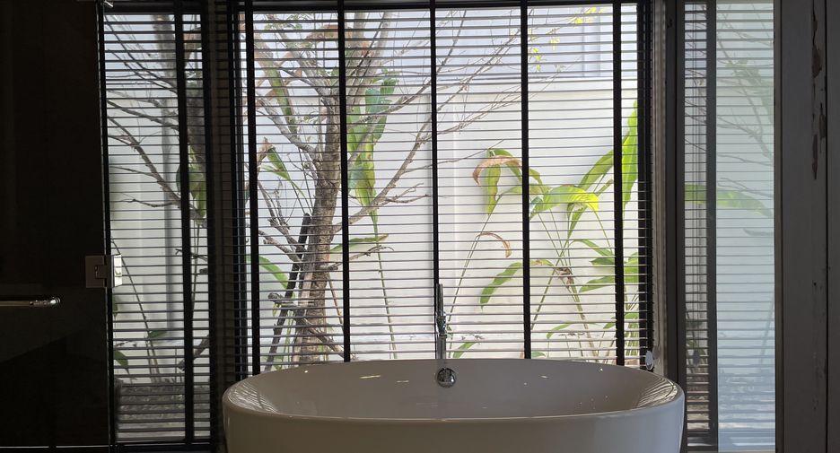For sale 4 ベッドルーム villa in Thalang, Phuket