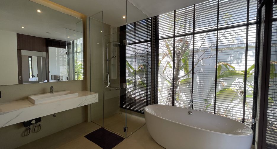 For sale 4 ベッドルーム villa in Thalang, Phuket