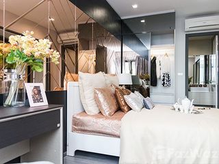 For sale 2 bedrooms condo in Khlong San, Bangkok