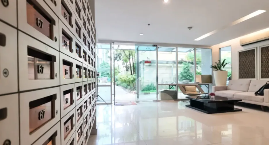 For sale 1 bed condo in Phra Khanong, Bangkok