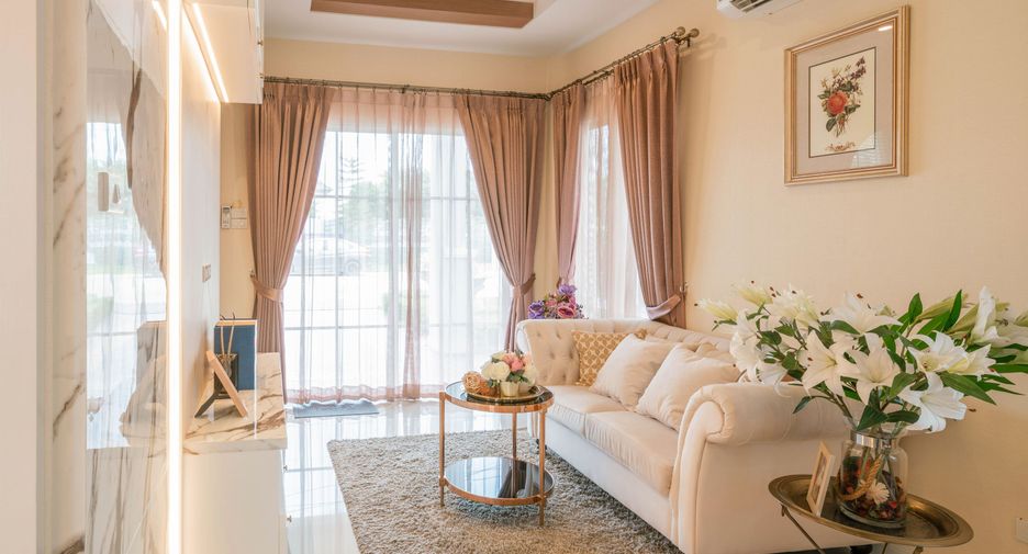 For sale 3 bedrooms house in Saraphi, Chiang Mai