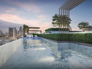Condo en venta de 2 habitaciones en Bang Na, Bangkok