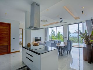 Продажа 3 спальни вилла в Самуи, Сураттани