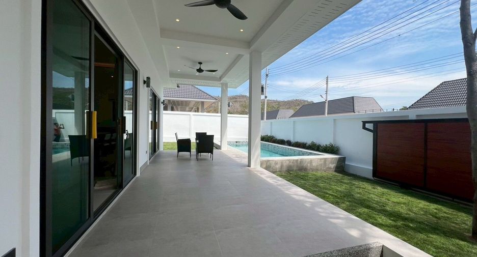 Villa zum Kauf mit 4 Zimmer in Hua Hin, Prachuap Khiri Khan