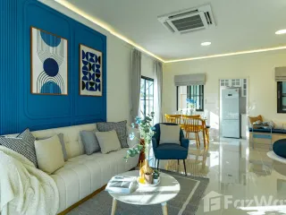 出售 3 卧室 联排别墅 在 塔朗, 普吉